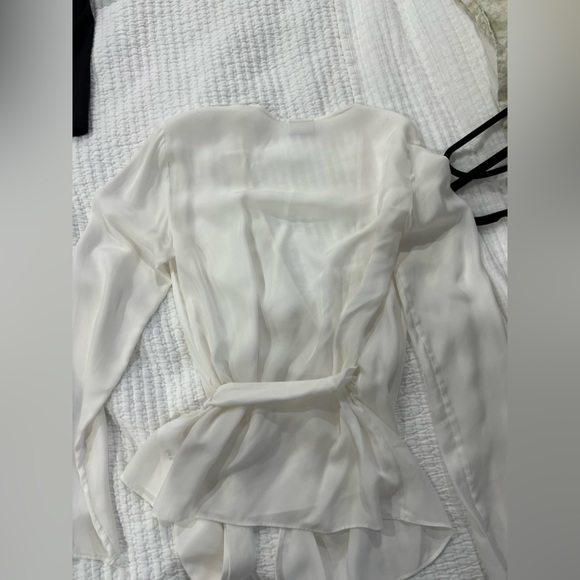 Aritzia Wren Blouse white XXS - Picture 5 of 7